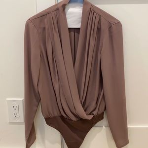 Aritzia babaton bodysuit— polyester long sleeve